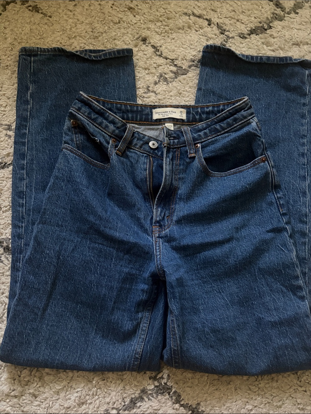 Abercrombie Curve Love - The 90s Relaxed
